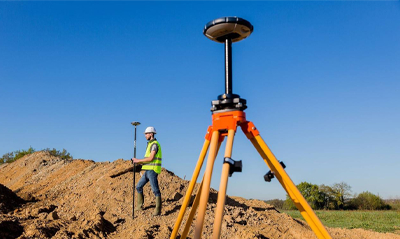 RTK與全站儀有哪些區(qū)別？兩者優(yōu)缺點(diǎn)對比